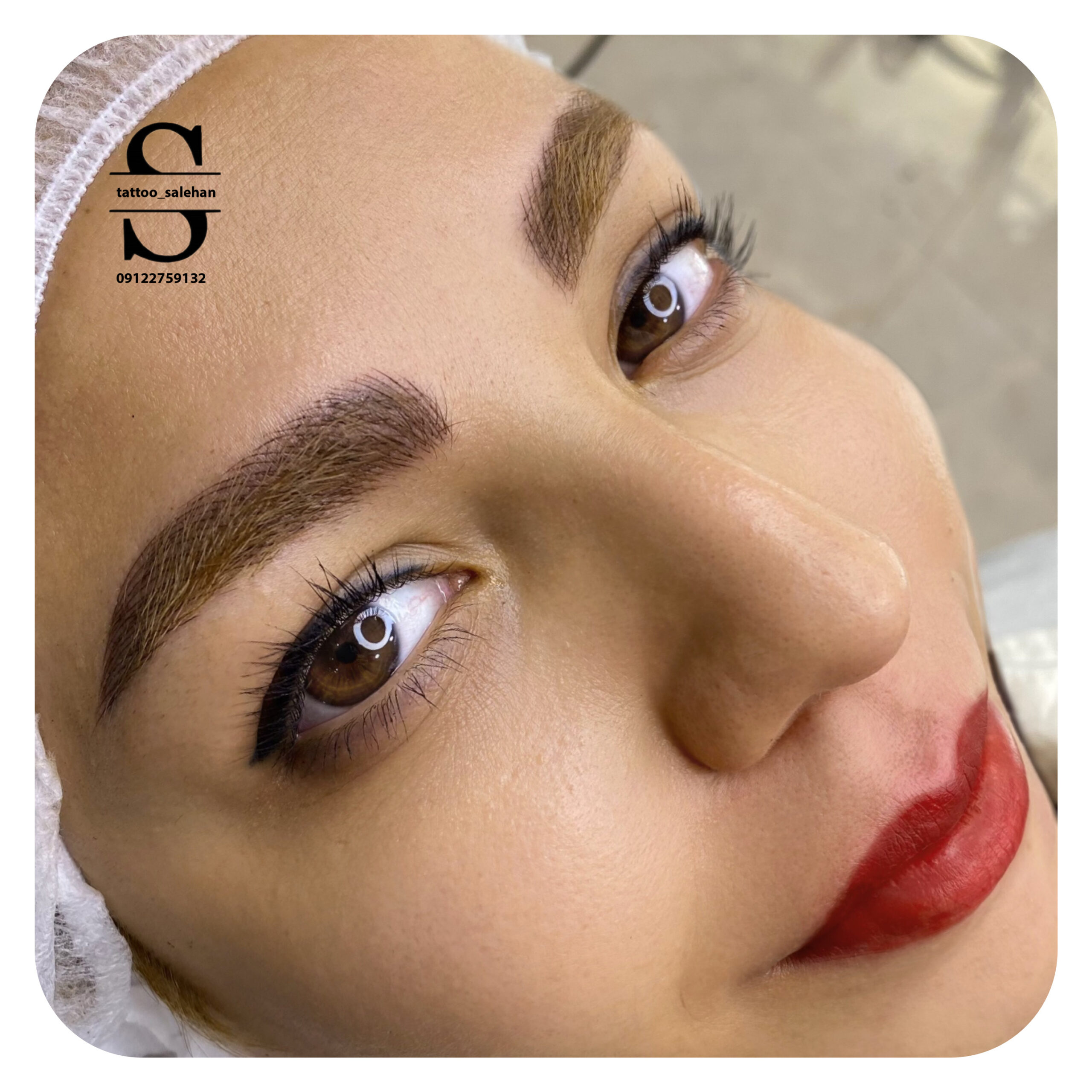 میکروبلیدینگ نچرال روی ابروی روشن